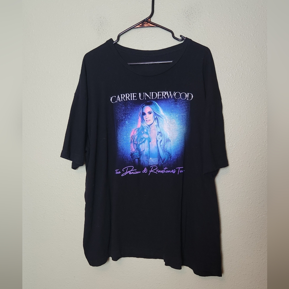 Carrie Underwood 2022-23 Tour Tee Size 2XL